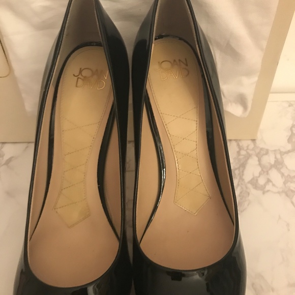 JOAN&DAVID FLIPP Black Patent Leather - Picture 5 of 8